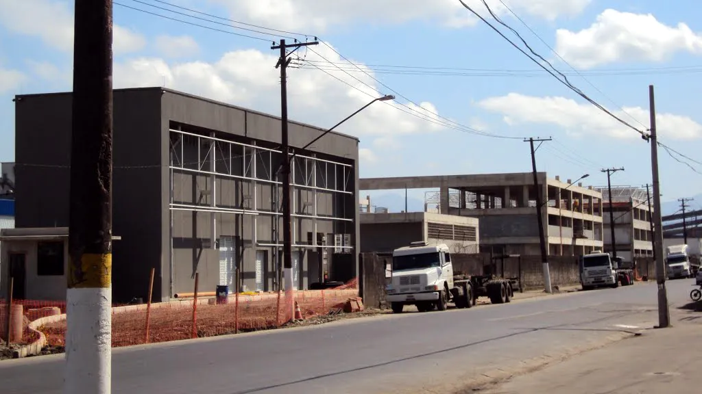 Teste Hidrostático em Tubulações na obra do consórcio Expresso VLT Baixada Santista (Construtora Queiroz Galvão S.A.)